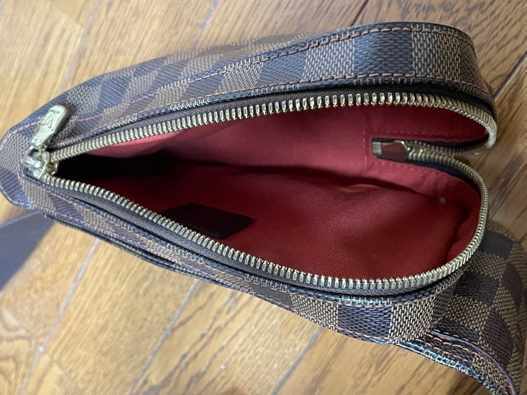 Louis Vuitton ダミエ ボディバッグ