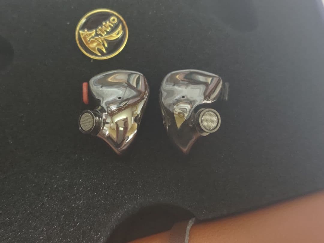 ikko OH10 Obsidian　中華イヤホン