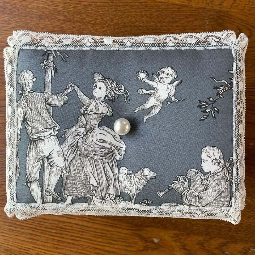 カルトナージュミニ裁縫箱(フタ有)