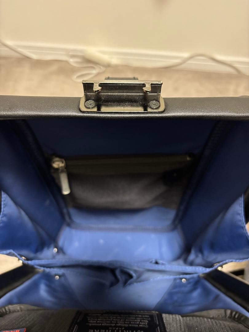 ブラックビジネスバックパック