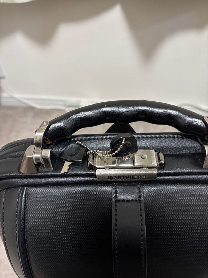 ブラックビジネスバックパック