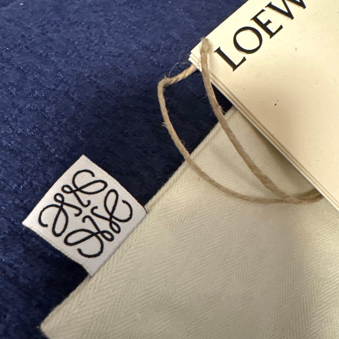 LOEWE フォントトート　ロゴ入り ブルー かごバッグ