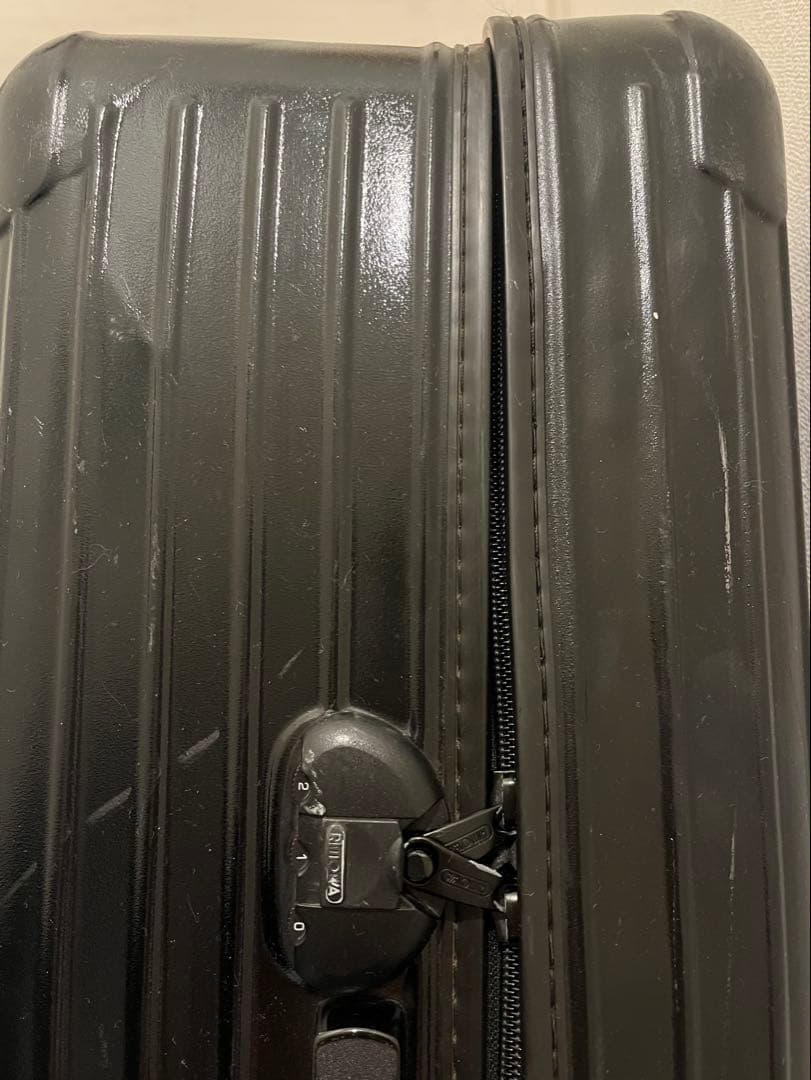 RIMOWA サルサ　スーツケース　大容量