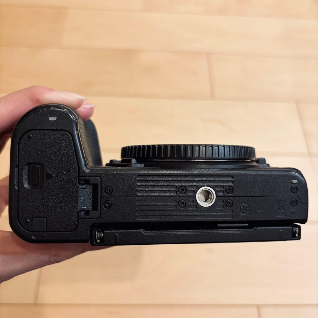 Nikon Z 50 ミラーレスカメラ DXレンズ バッテリー3個付き