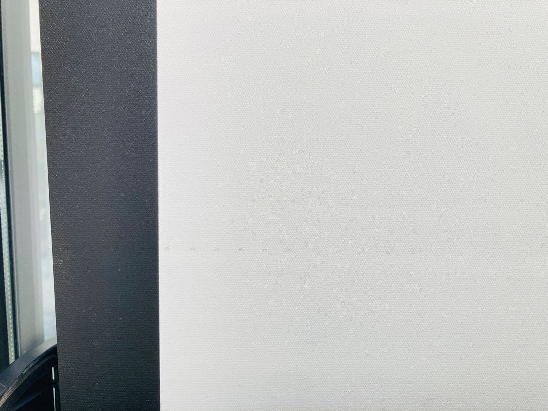 【引き取り限定】ユニソニック　立ち上げ式100インチ電動スクリーン