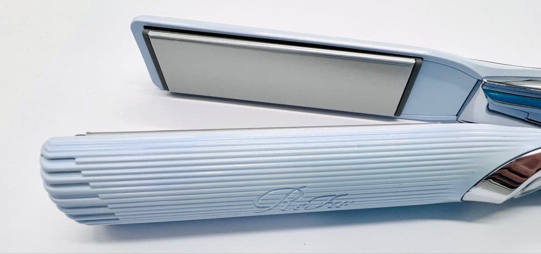 【美品】ReFa ビューテック ストレートアイロン ホワイト／箱・保証書あり