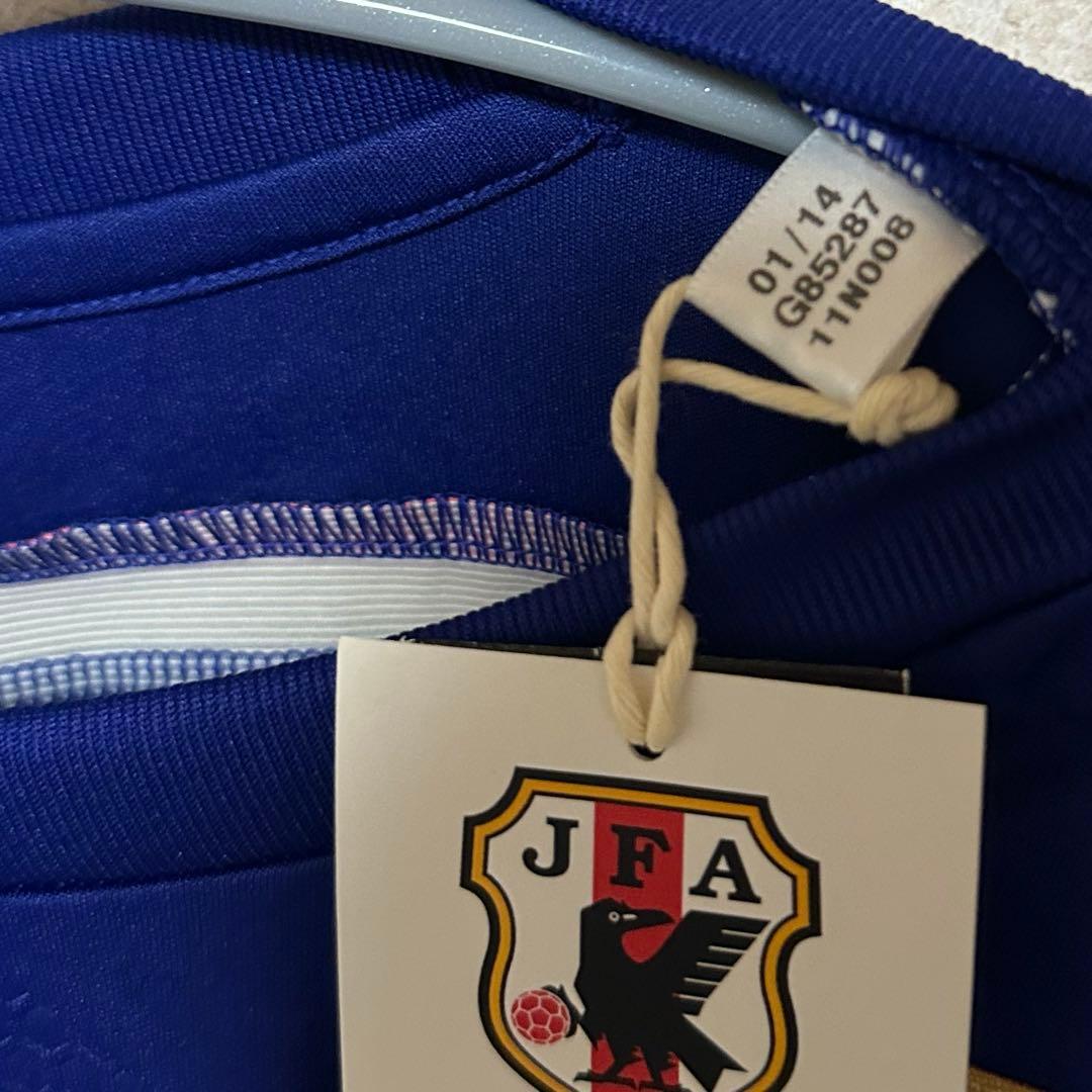 【正規品】日本代表 2014 ブラジルW杯 本田圭佑 ホーム 新品タグ付き M