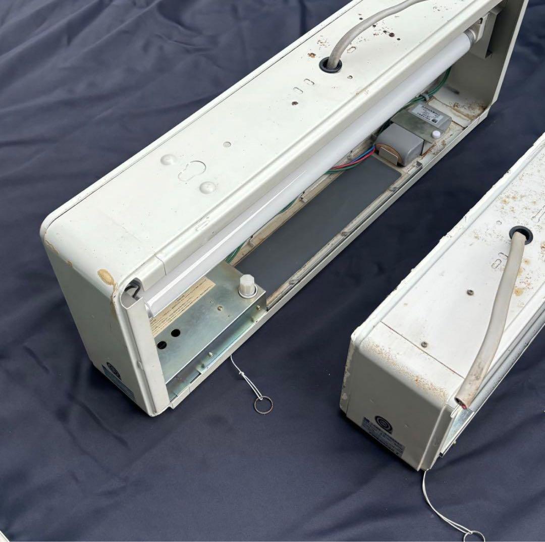 【美品‼︎送料込‼︎】非常灯 非常口灯 大小2個セット‼︎