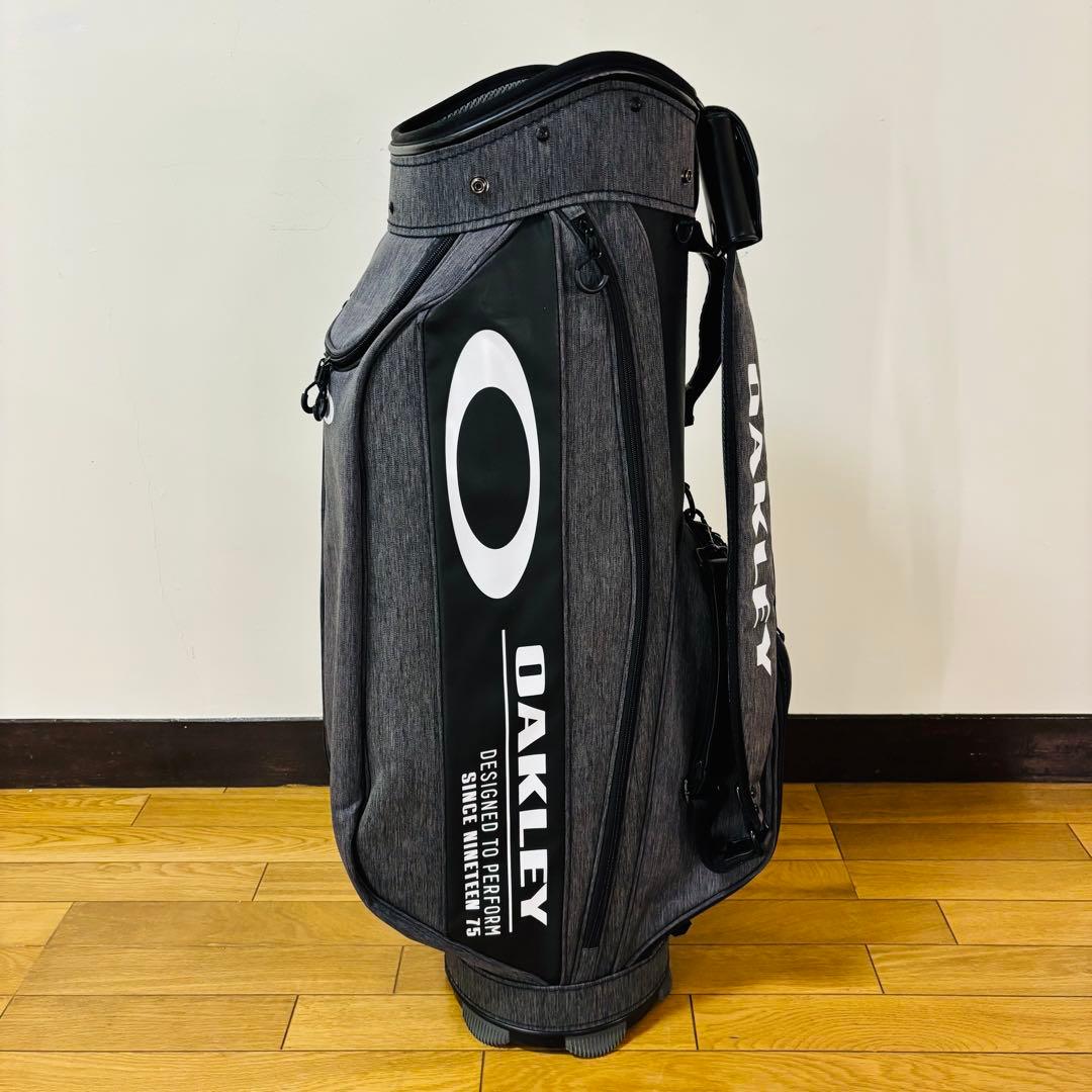 【極美品】オークリー キャディバッグ 9.5型　送料込み