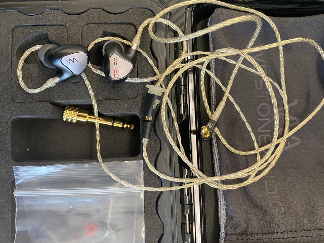 ヘッドホン westone audio mach 80