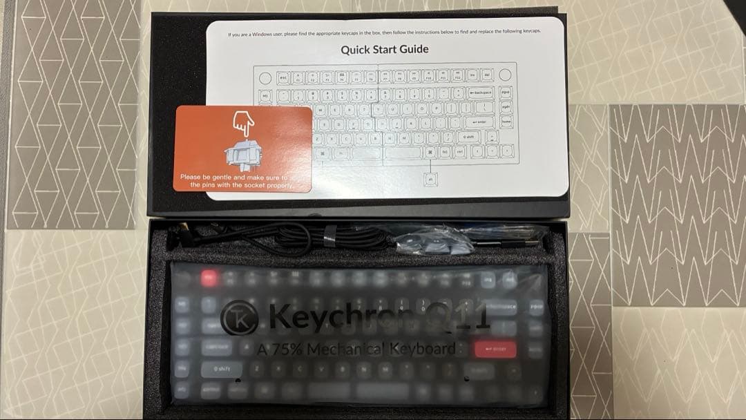 Keychron Q11 赤軸