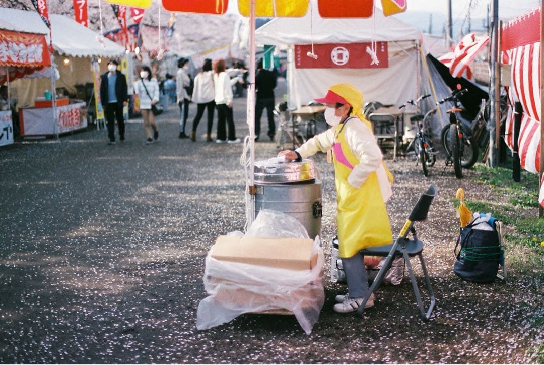 CNTAXT Aria 一眼レフフィルムカメラ Carl Zeissレンズ付き