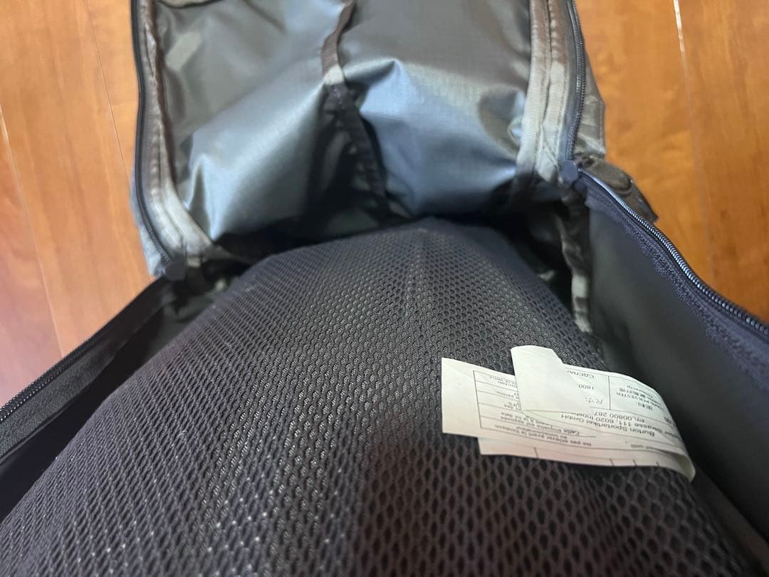 Burton ［ak］インクライン 20Lバックパック