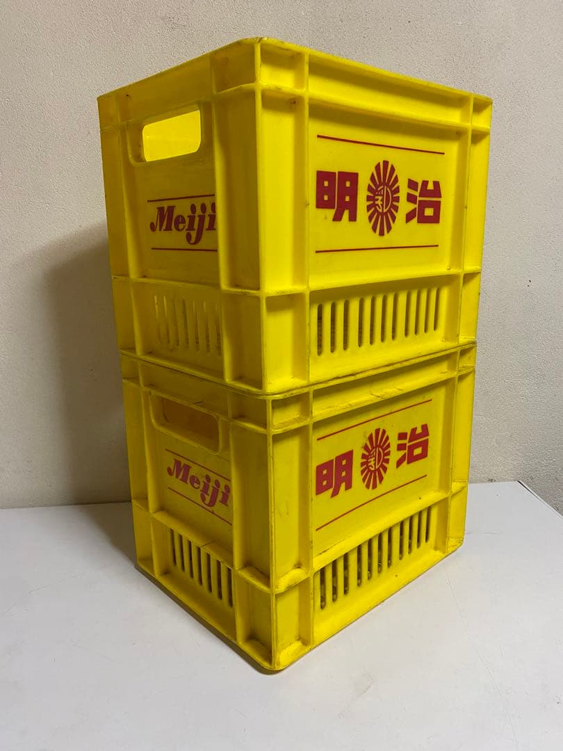 長期保管品 Meiji / 明治 プラスチックケース 踏み台 プラ箱 昭和レトロ