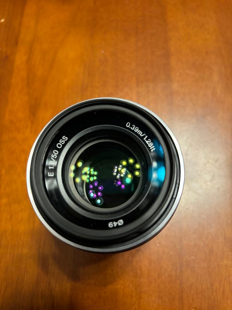 Sony E 50mm OSS レンズ
