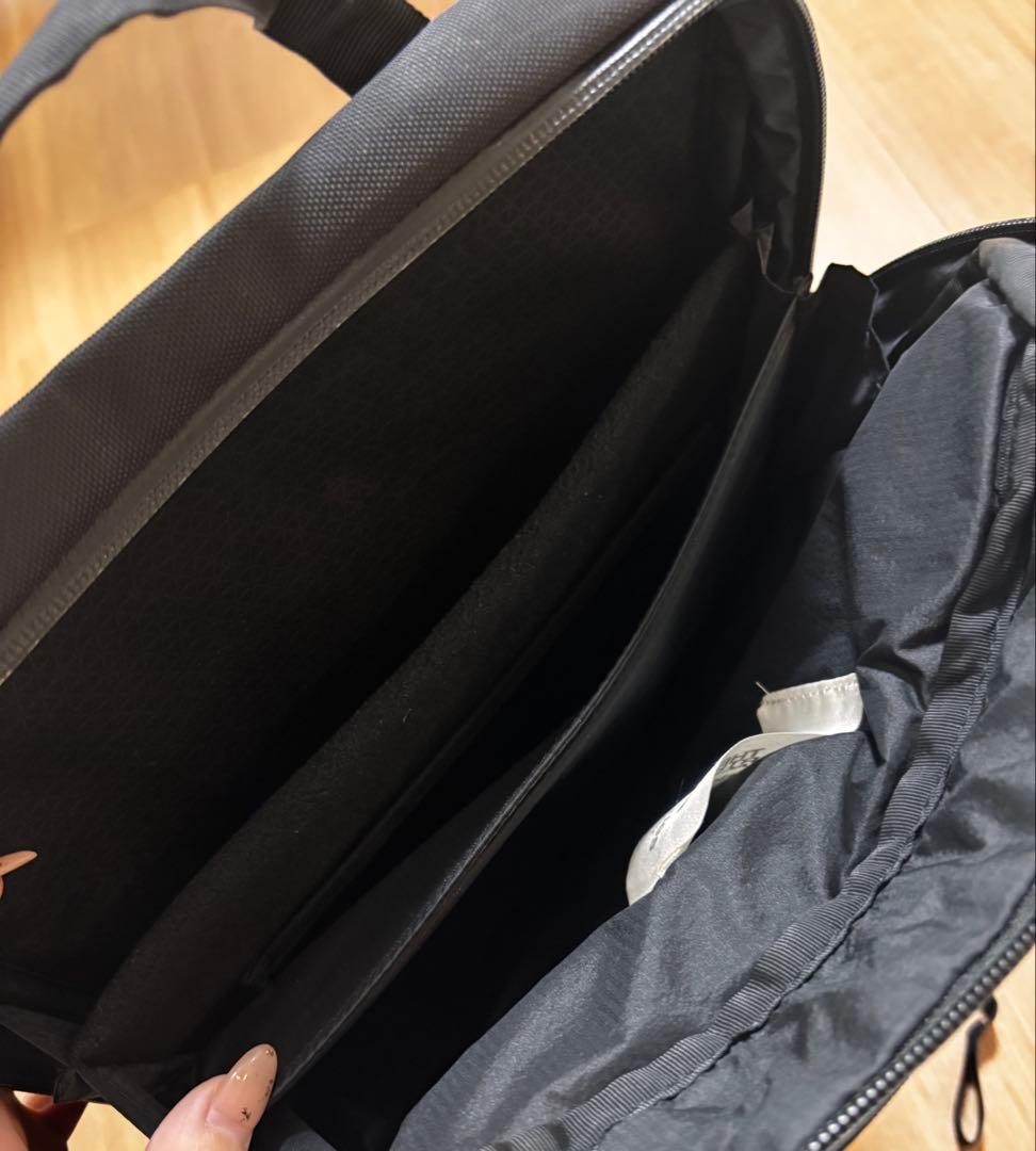 【美品】ノースフェイス　ビジネスリュック