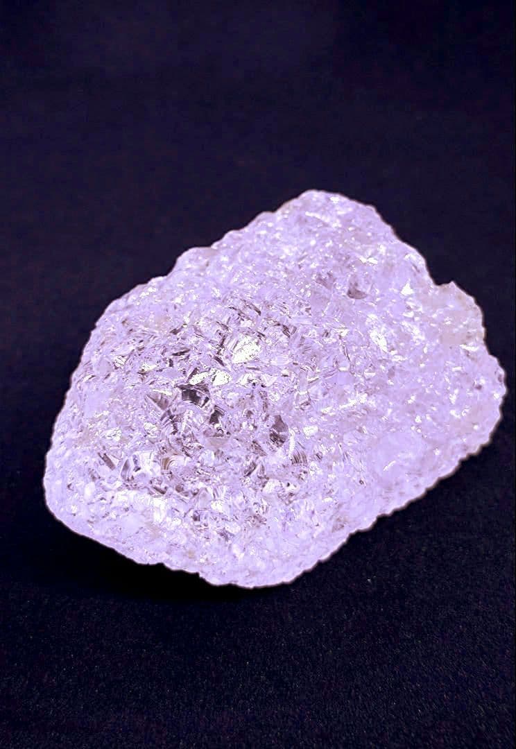 ブラジル産　エッチドクォーツ　蝕像水晶　ポイント　瞑想　癒やし　浄化　魔除け