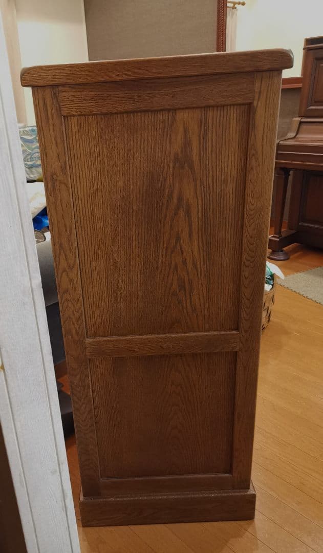 葉山ガーデン　本棚