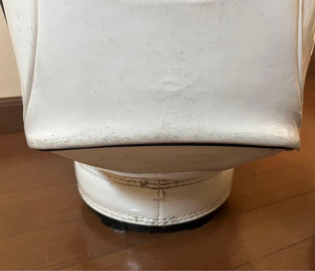 パーリーゲイツ　エナメル　キャディバッグ