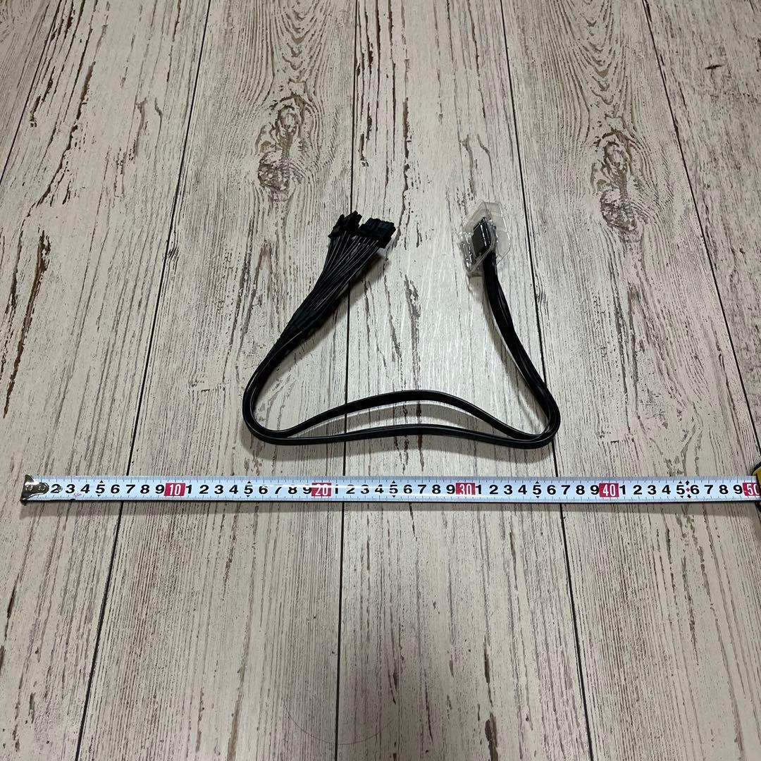 CableMod Basics B-Series 12VHPWR ケーブル