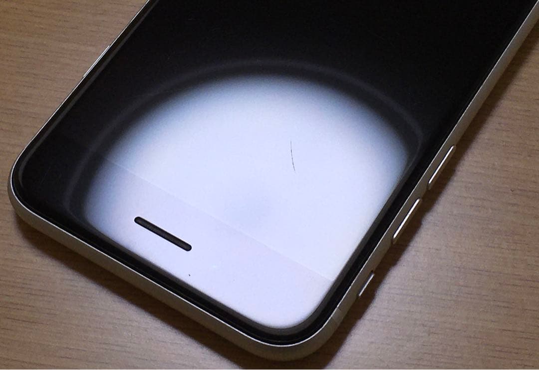 iPhone SE 第2世代 128GB ホワイト SIMフリー