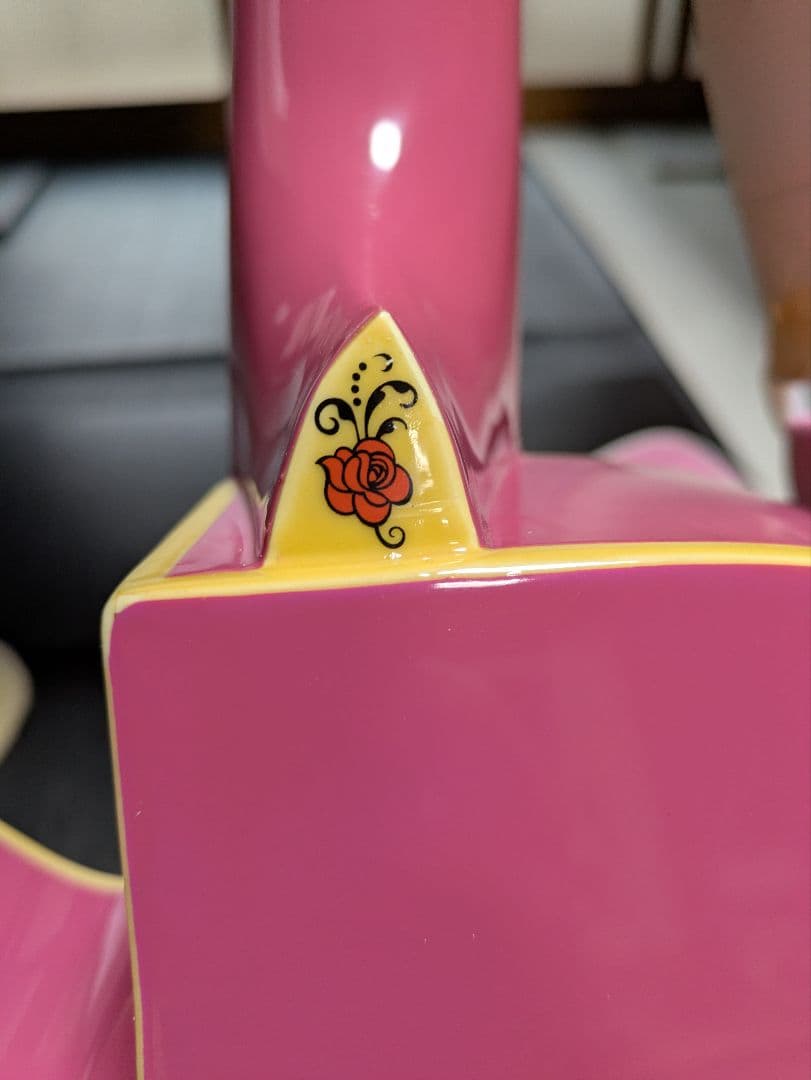 ジプシーローズ　Gypsy Rose ピンクアコースティックギター　ラメ入り