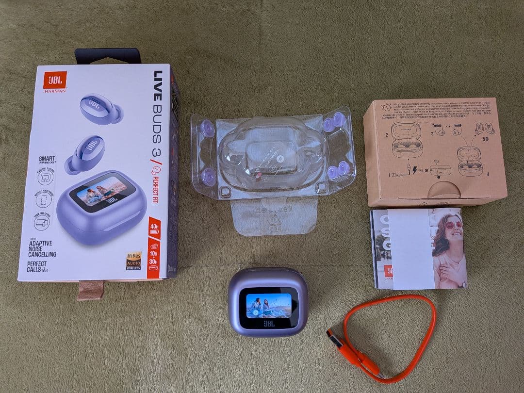 JBL LIVE BUDS 3 パープル 完全ワイヤレスイヤホン液晶ケース・美品