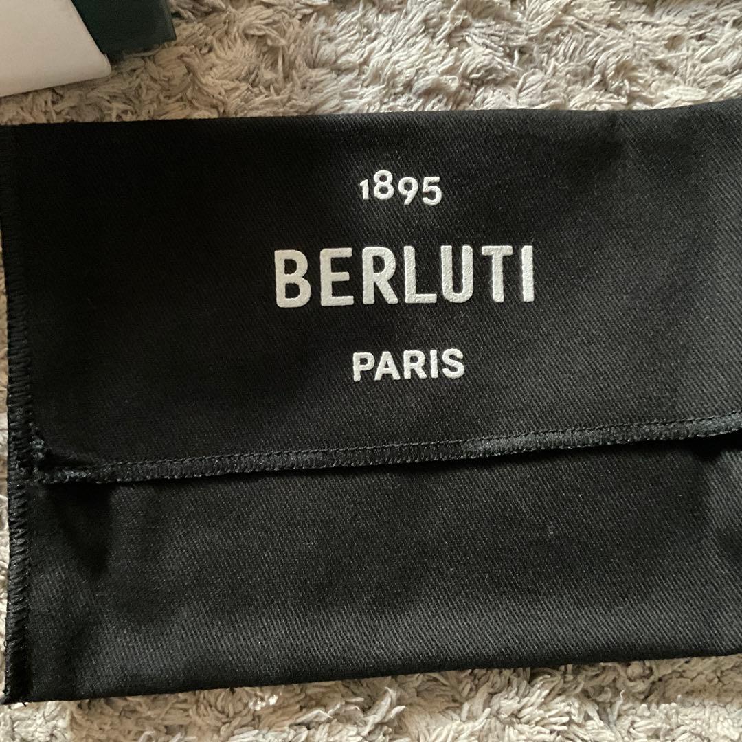 K*様 最終値下げBERLUTI レザーキーホルダー 靴べら