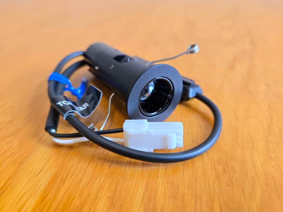 トキ マイクロピンホールダウンライト MPD02-27K-24D-BC-B ①