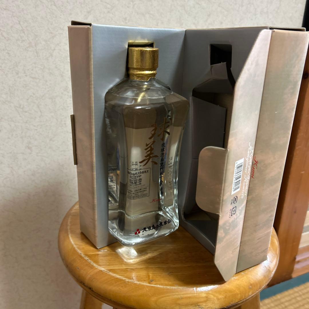 終売品　久米島の久米仙　 球美 甕貯蔵18年