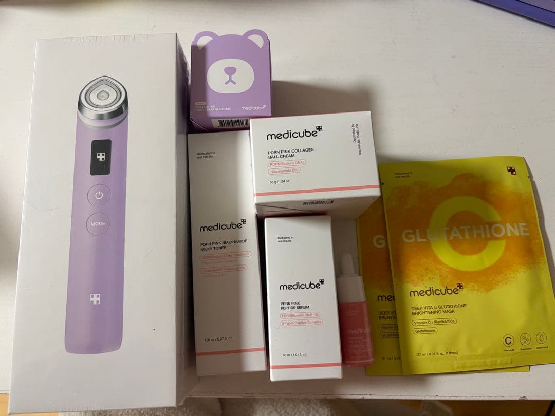 メディキューブ 美顔器 ひかるコラボ