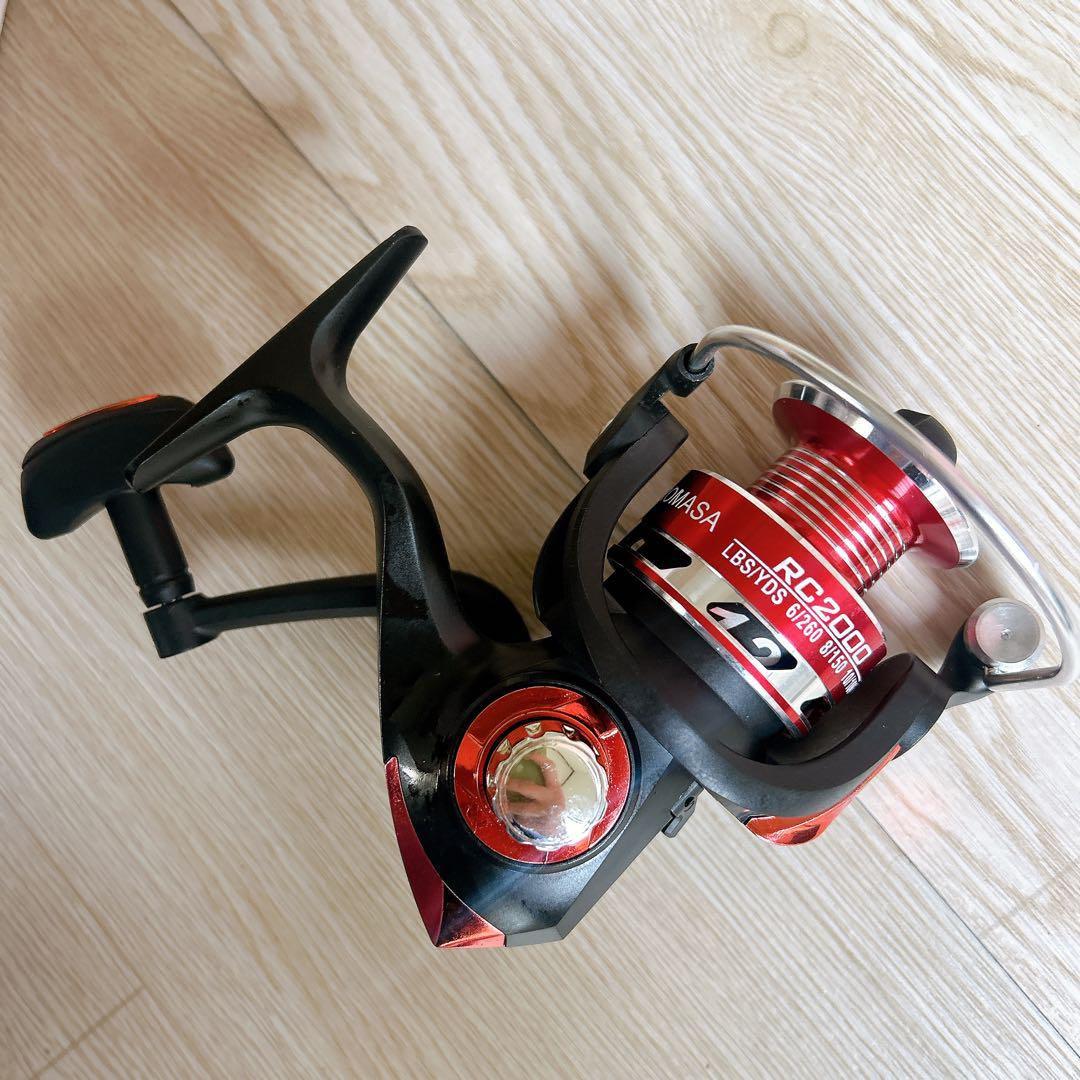 ROMASA RC2000 スピニングリール 赤黒