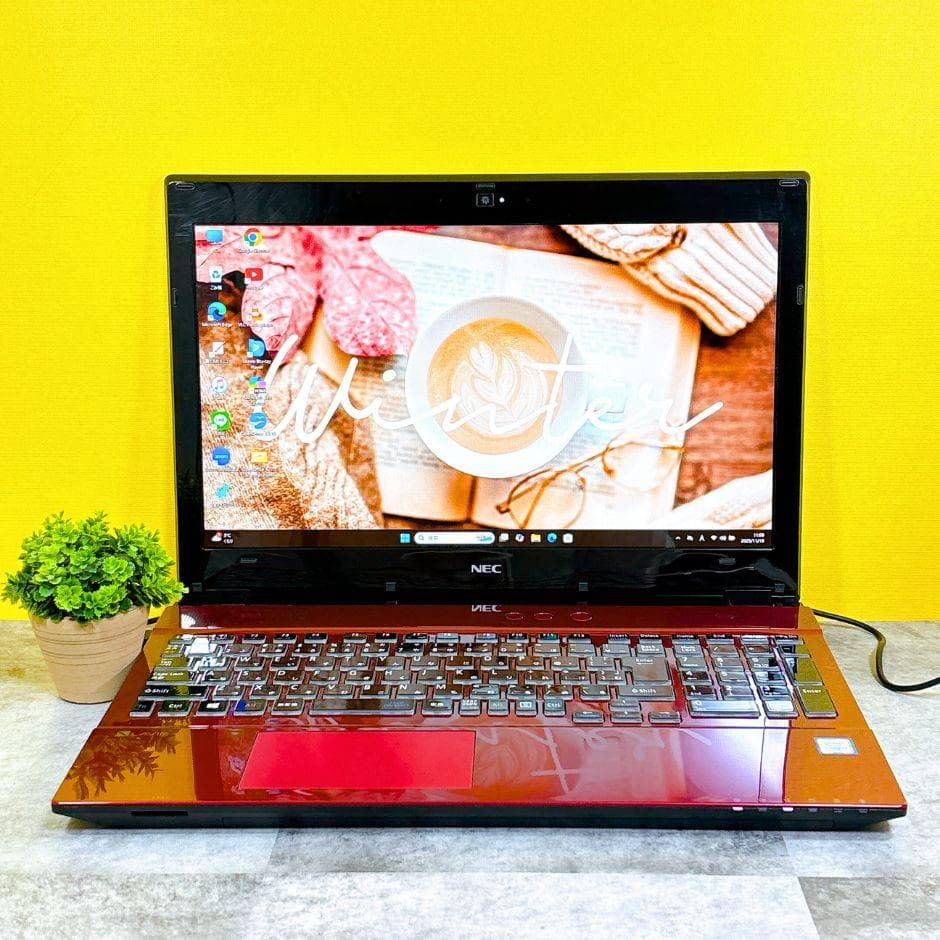 きれいな赤❣ⅰ7✨新品SSD512GB✨ブルーレイ フルHD Win11カメラ付