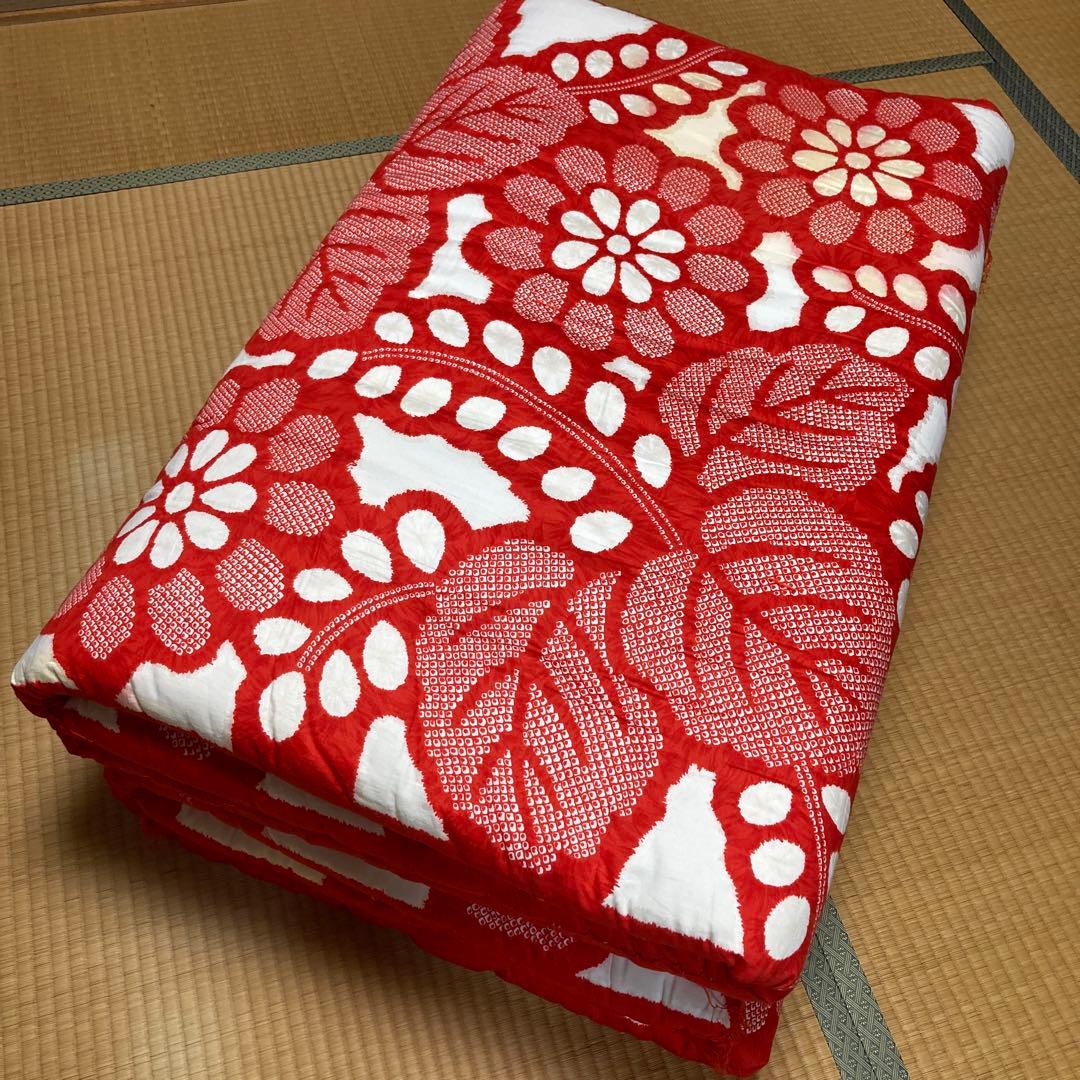 仕立て本綿布団 赤と白の花柄布団 掛け布団と敷布団セット