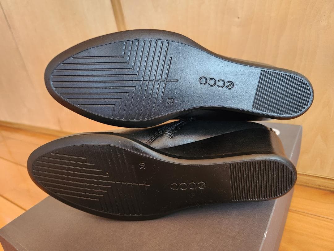 ハル 新品 ECCO SHAPE 45 WEDGE Ankle Boot