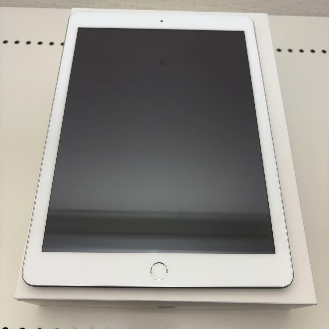 バッテリー良好　早い者勝ち　iPad 第6世代　32GB