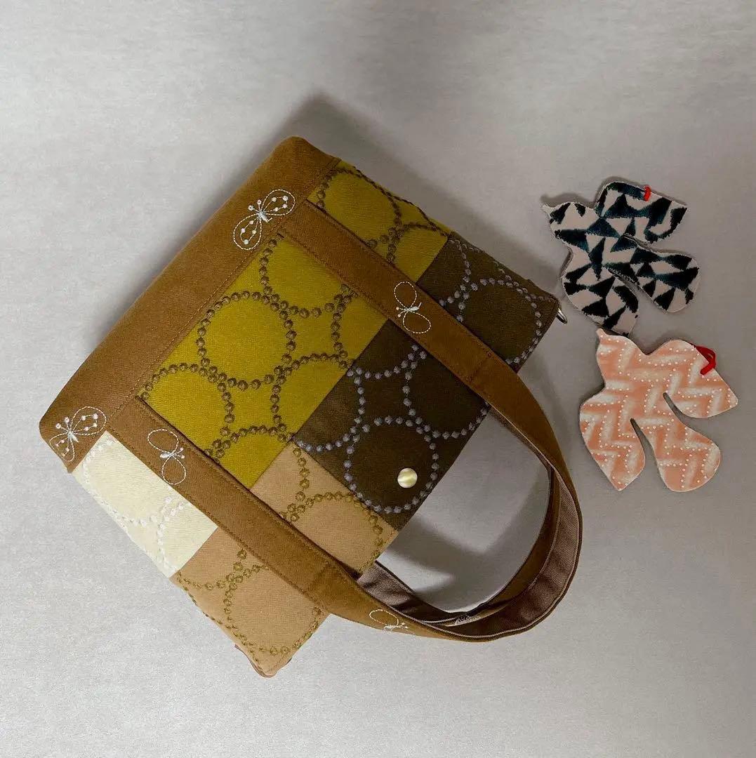 ハンドメイド　ミナペルホネン　dop tambourineピーストート⑅︎◡̈︎*