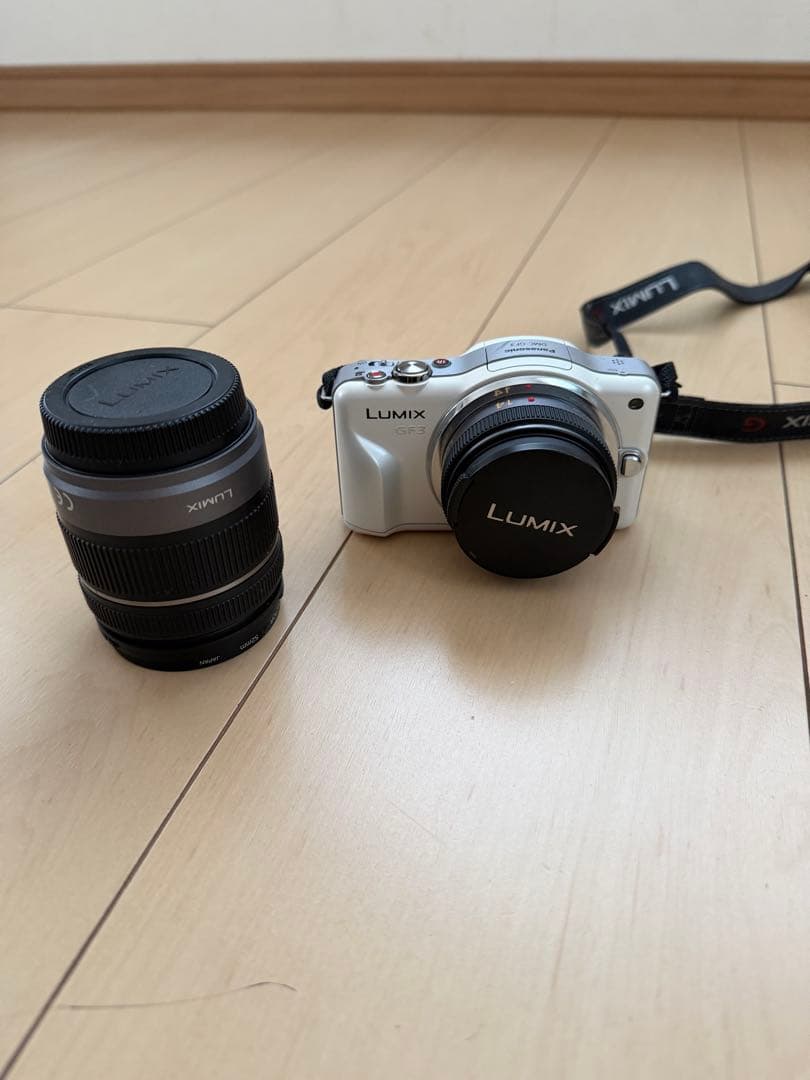 LUMIX DMC-GF3 ミラーレス一眼 Panasonic