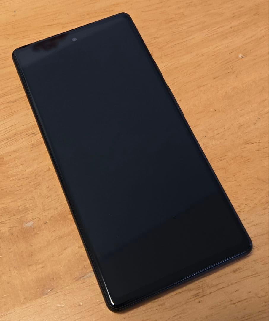 Google Pixel 6a ケース付き