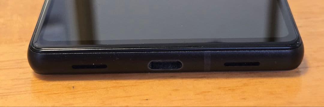 Google Pixel 6a ケース付き