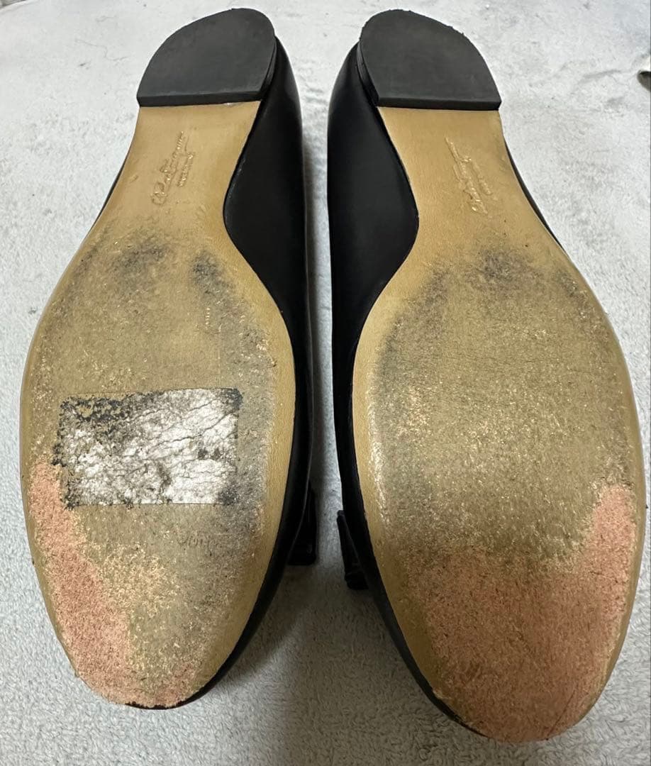 【最終整理】FERRAGAMO フェラガモ フラットシューズ 黒　25㎝