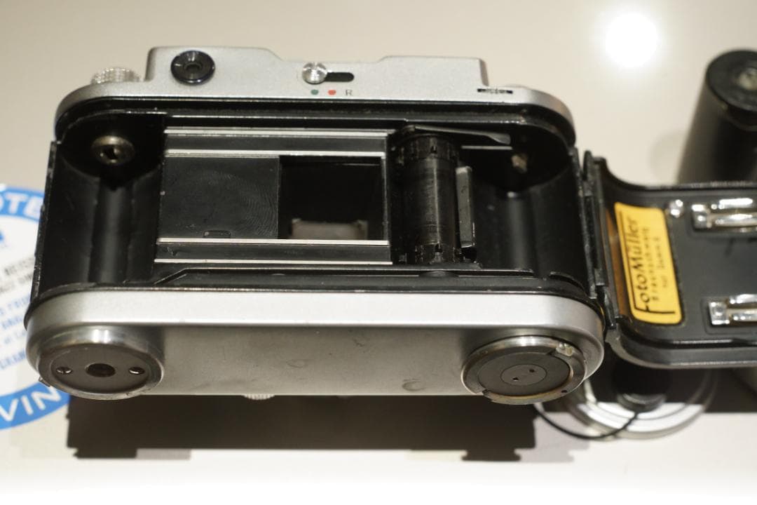 ロボットローヤル　修理不能　EFマウントアダプターつき　レンズ遊び可　付属品多数