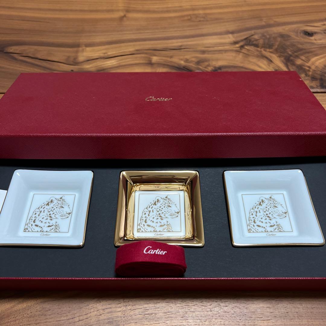 カルティエ　皿