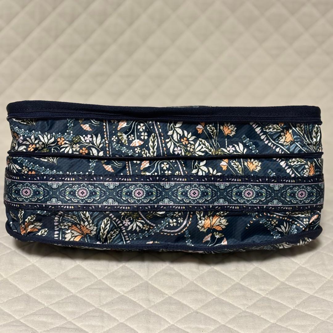 レスポートサック　デラックスエブリデイ　ポーチ付き　ペイズリー柄　ネイビー