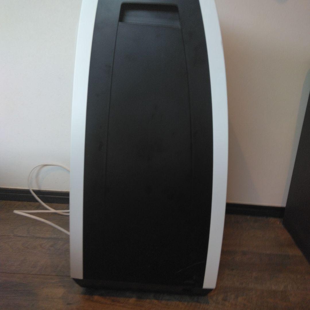 SHARP 除加湿空気清浄機　KC HD70 W