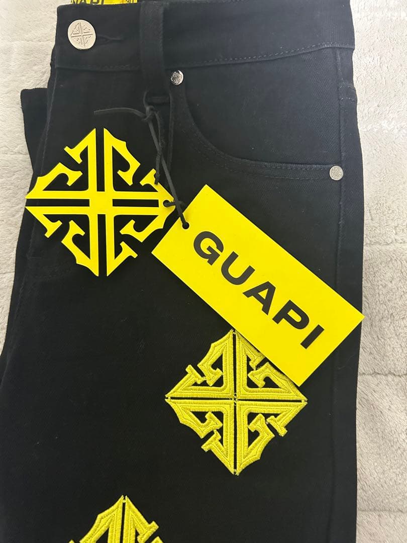 GUAPI フレアパンツ　30