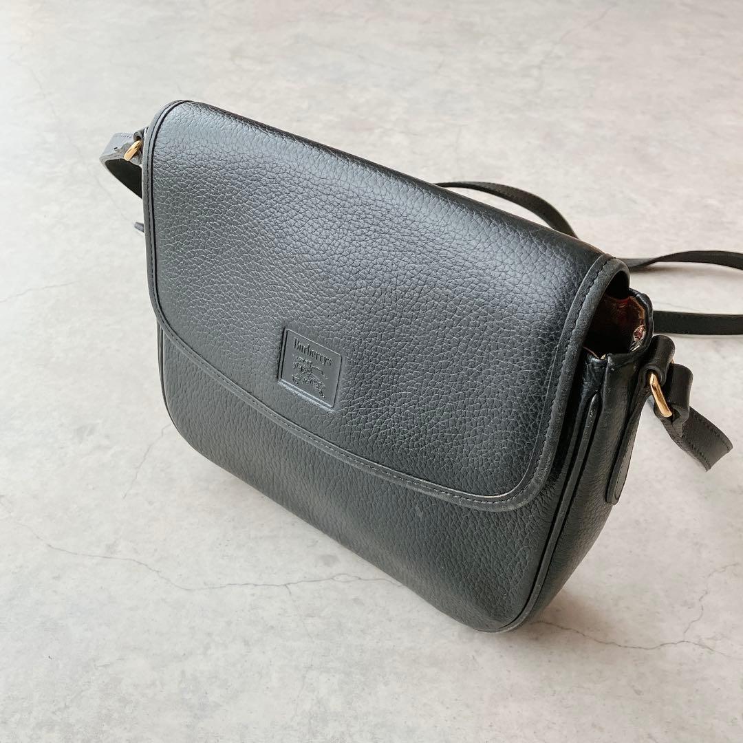 Burberrys バーバリー ブラックレザー ショルダーバッグ ノバチェック