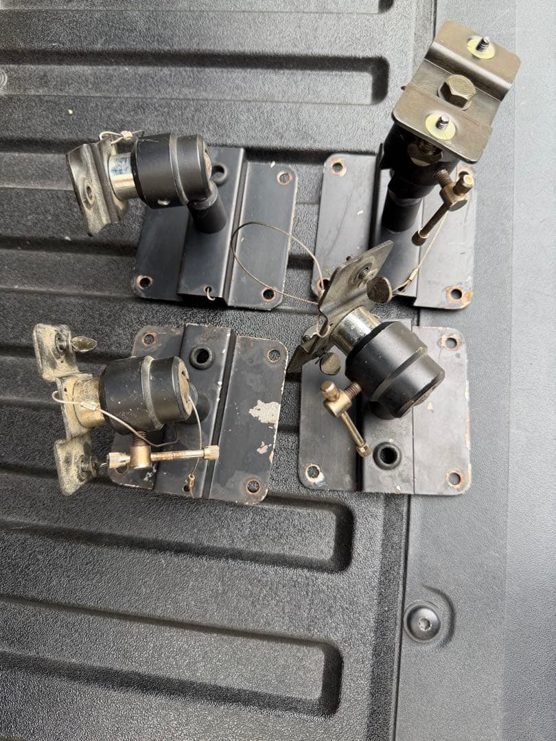 BOSE 101MM 天吊りブラケット付×4台