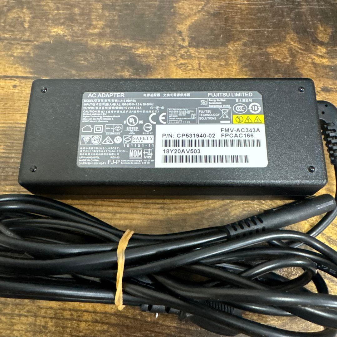 DeskMini B660 ベアボーンPC