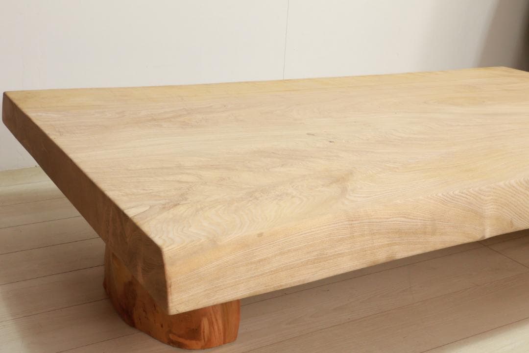 店頭展示品　１枚板　欅製　無垢材　和モダン　ローテーブル 天厚9㎝ BJ141